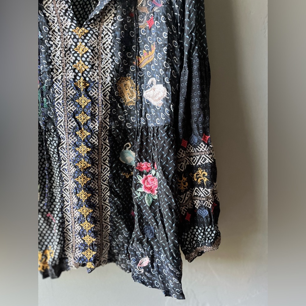 VHTF Johnny Was Black Floral Embroidered Patchwork Blouse Wonderland Quirky - Picture 3 of 10
